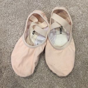 Girls ballet shoes